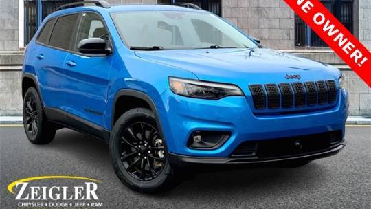 2023 Jeep Cherokee Altitude Lux — SUV — 42,136 mi — Downers Grove, IL