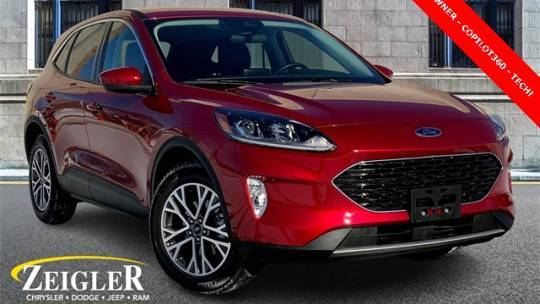 2022 Ford Escape SEL — SUV — 13,810 mi — Downers Grove, IL