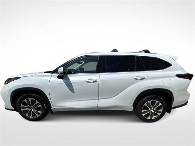 2022 Toyota Highlander XLE — SUV — 22,274 mi — Danvers, MA
