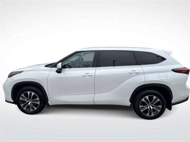 2021 Toyota Highlander XLE — SUV — 34,821 mi — Danvers, MA
