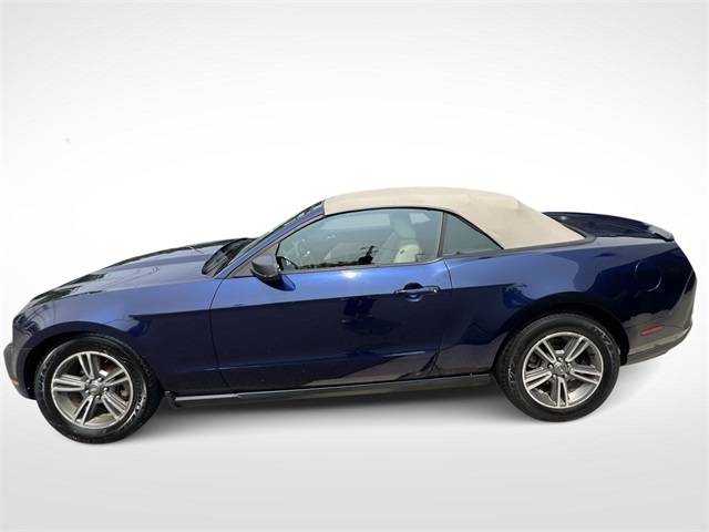 2012 Ford Mustang V6 Premium — Convertible — 135,309 mi — Danvers, MA