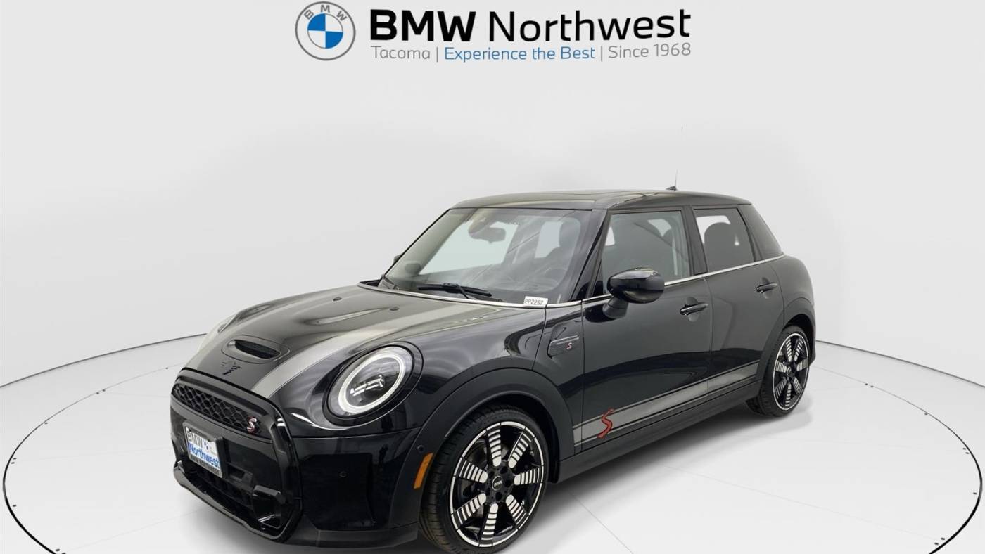 2024 MINI Hardtop Cooper S — Hatchback — 8,765 mi — Fife, WA