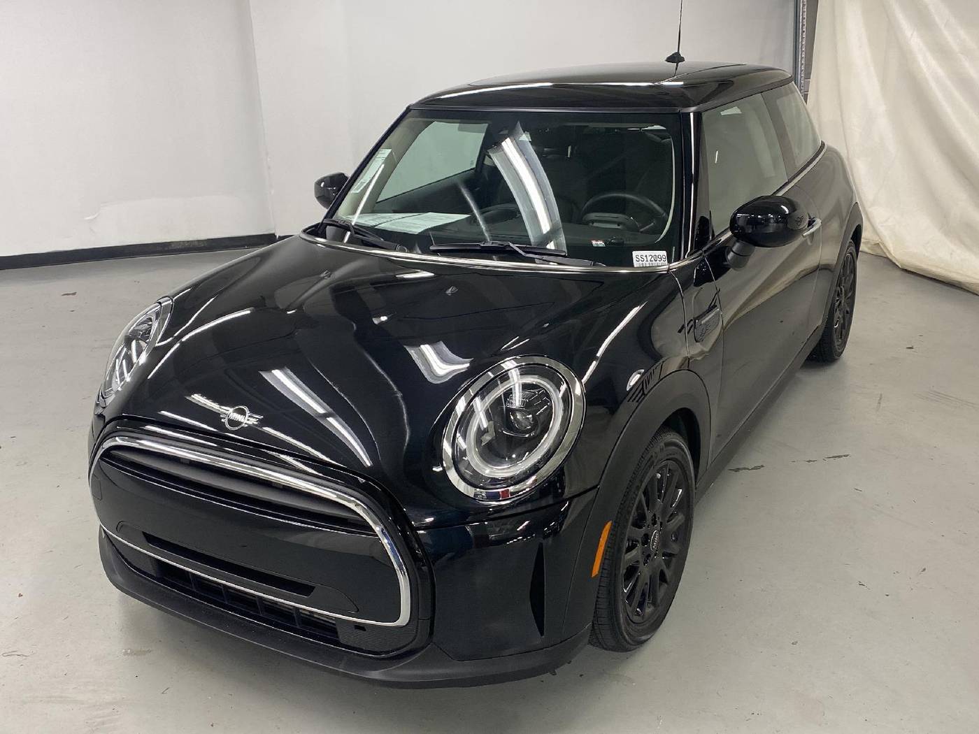 2024 MINI Hardtop Cooper — Hatchback — 7,177 mi — Fife, WA