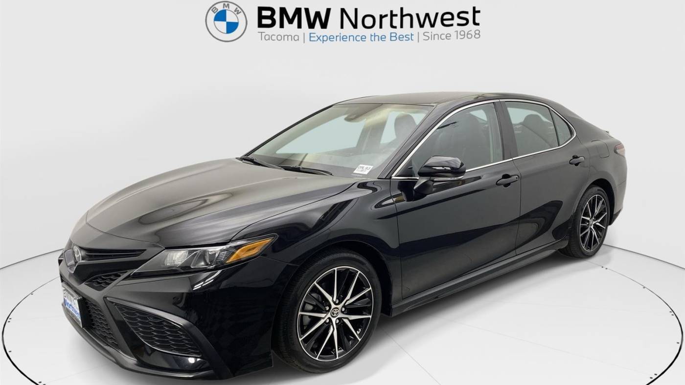 2023 Toyota Camry SE — Sedan — 30,096 mi — Fife, WA