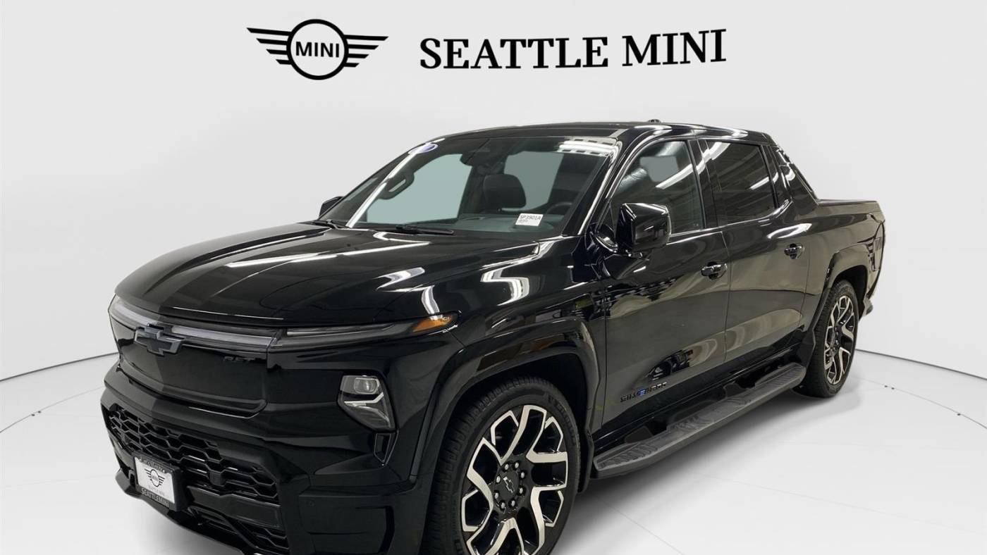 2024 Chevrolet Silverado EV RST