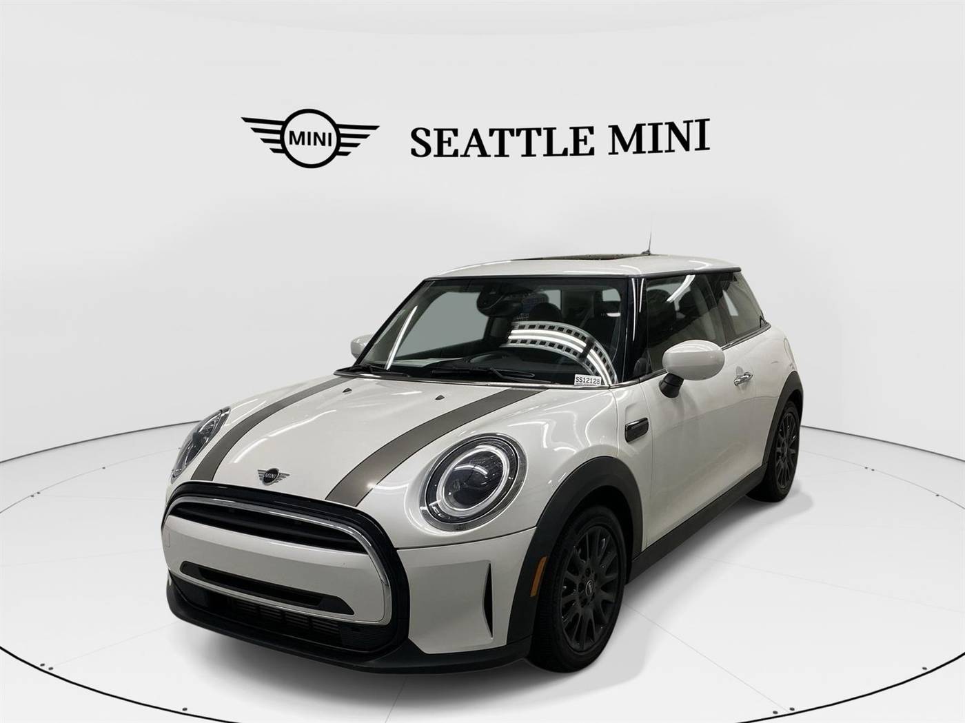 2024 MINI Hardtop Cooper — Hatchback — 6,578 mi — Fife, WA