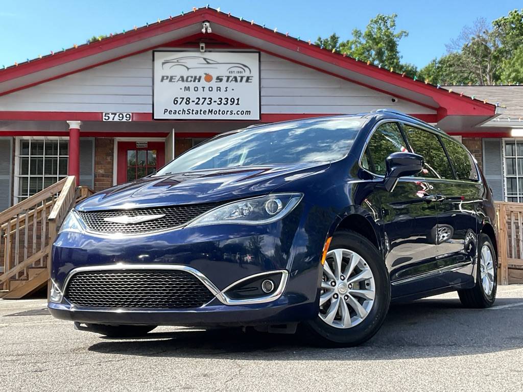 2019 Chrysler Pacifica Touring L — Minivan — 123,325 mi — Acworth, GA