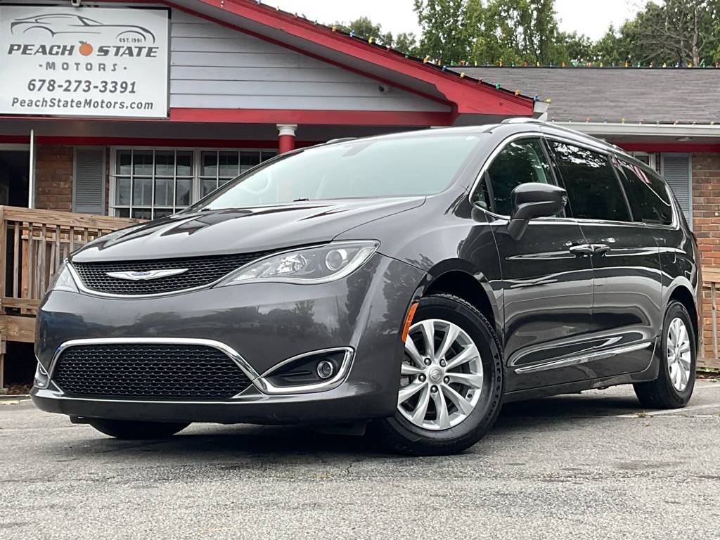 2019 Chrysler Pacifica Touring L — Minivan — 71,917 mi — Acworth, GA