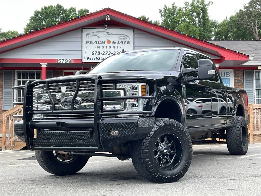 2019 Ford Super Duty F-350 Lariat — Pickup Truck — 144,900 mi — Acworth, GA