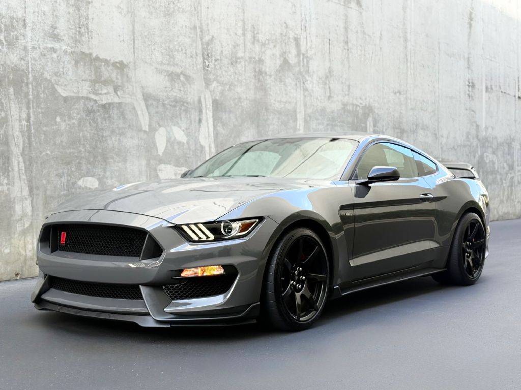 2018 Ford Mustang Shelby GT350 — Coupe — 6,482 mi — Costa Mesa, CA