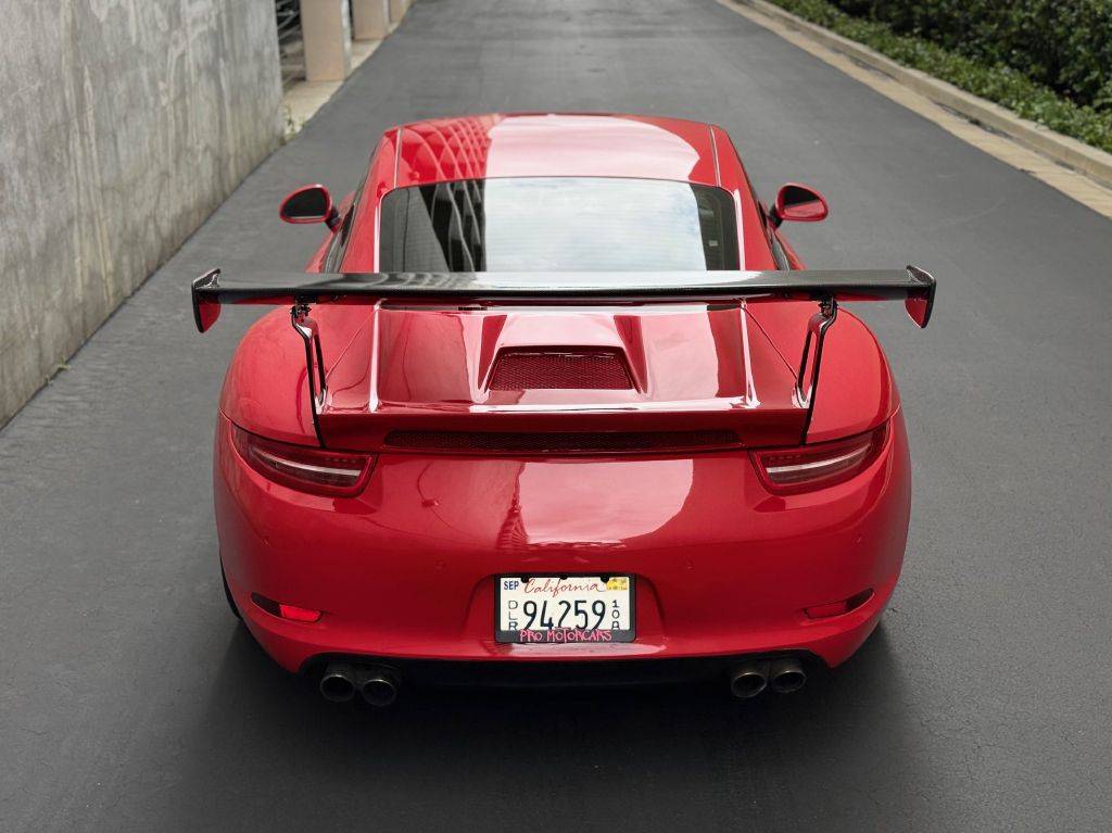 2014 Porsche 911 Carrera S — Coupe — 76,887 mi — Costa Mesa, CA