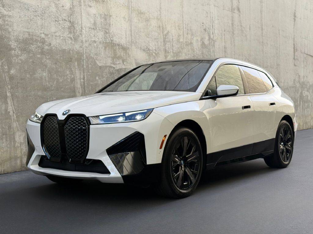 2024 BMW iX xDrive50 — SUV — 59,077 mi — Costa Mesa, CA