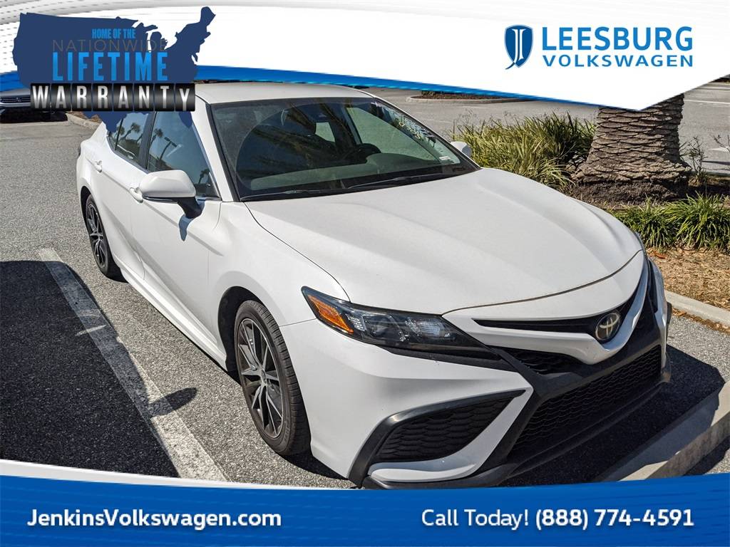2023 Toyota Camry SE — Sedan — 59,095 mi — Leesburg, FL