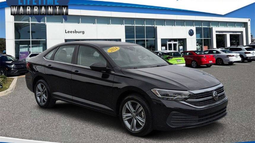2024 Volkswagen Jetta SE — Sedan — 29,425 mi — Leesburg, FL