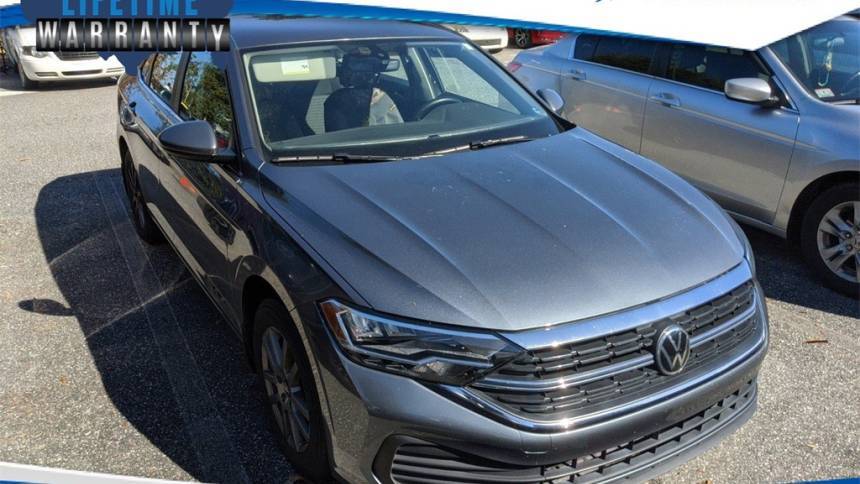 2023 Volkswagen Jetta S — Sedan — 32,652 mi — Leesburg, FL