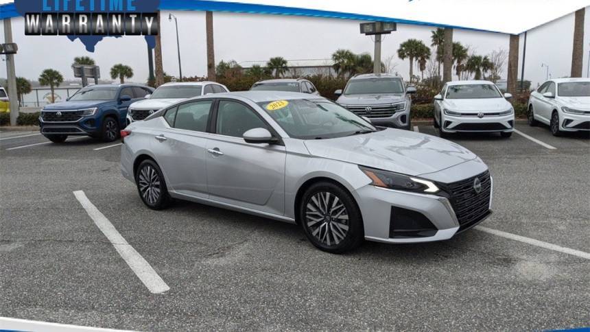 2023 Nissan Altima SV — Sedan — 52,222 mi — Leesburg, FL