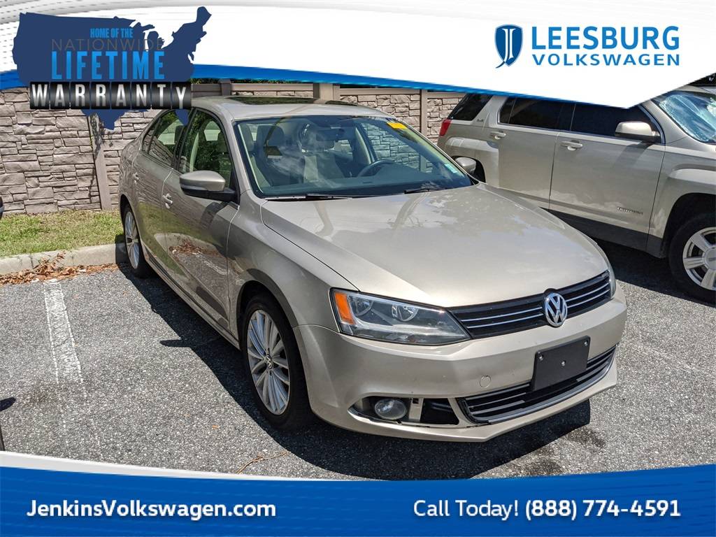 2014 Volkswagen Jetta 1.8T SEL — Sedan — 115,936 mi — Leesburg, FL