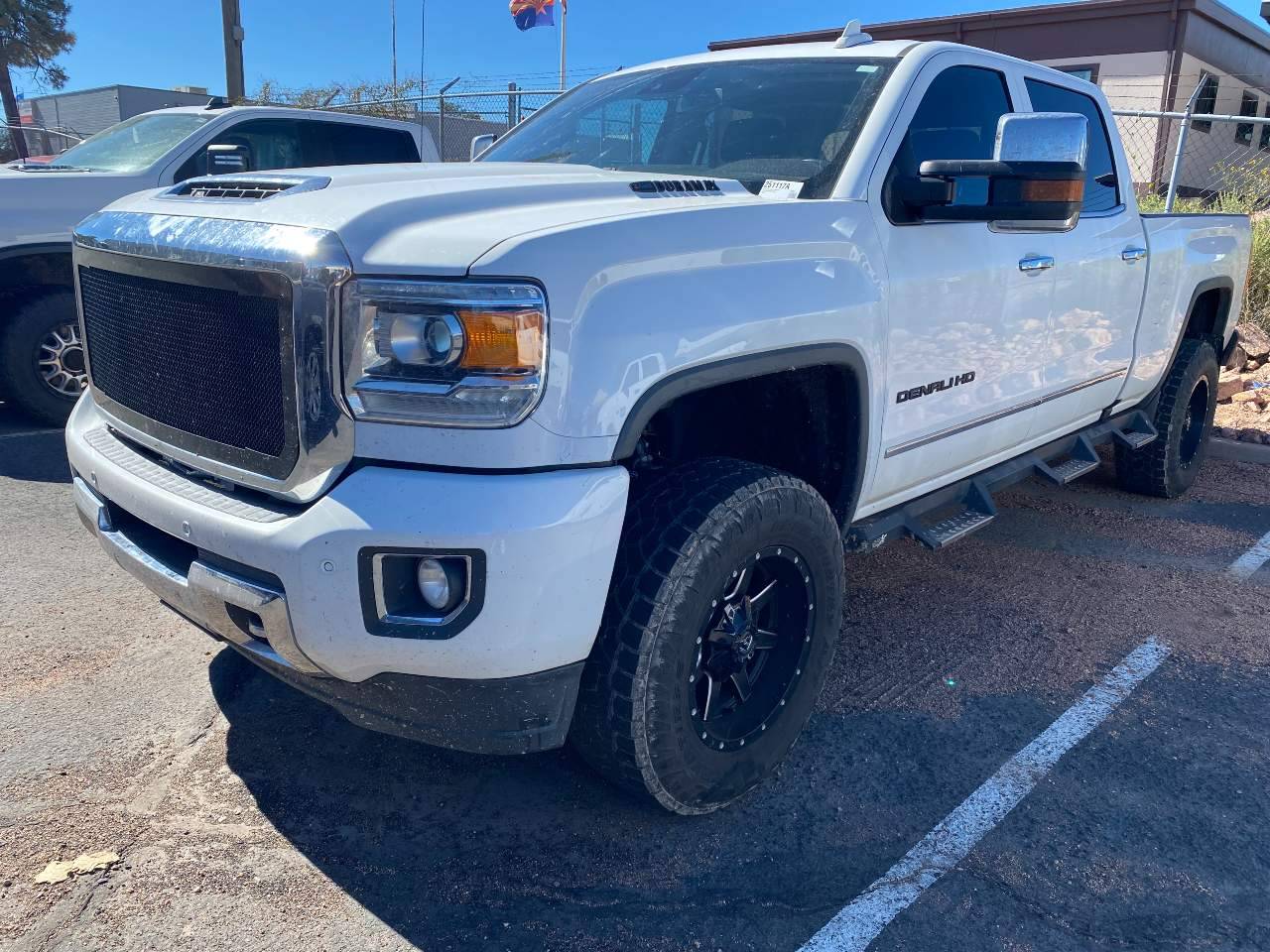 2019 GMC Sierra 2500HD Denali — Pickup Truck — 115,552 mi — Tonopah, AZ
