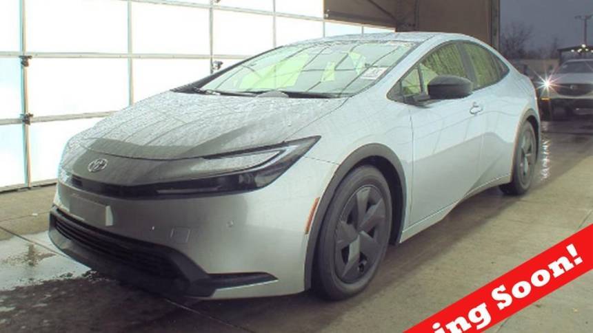 2024 Toyota Prius LE — Hatchback — 10,744 mi — Akron, OH