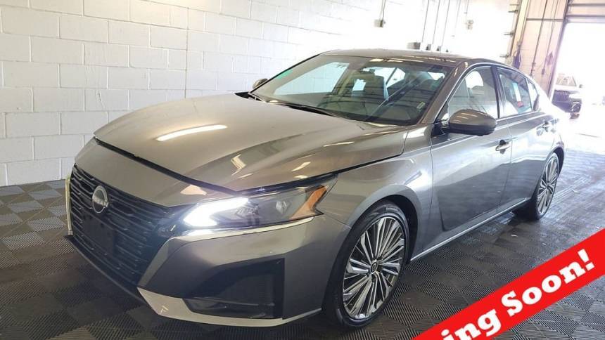 2023 Nissan Altima SL — Sedan — 34,257 mi — Akron, OH