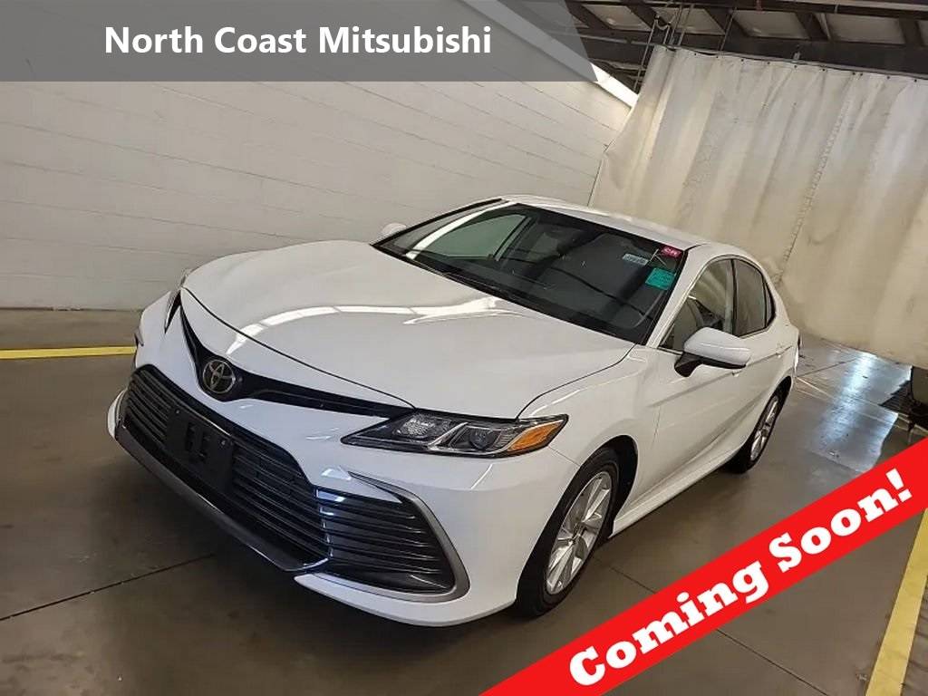 2023 Toyota Camry LE — Sedan — 32,072 mi — Akron, OH