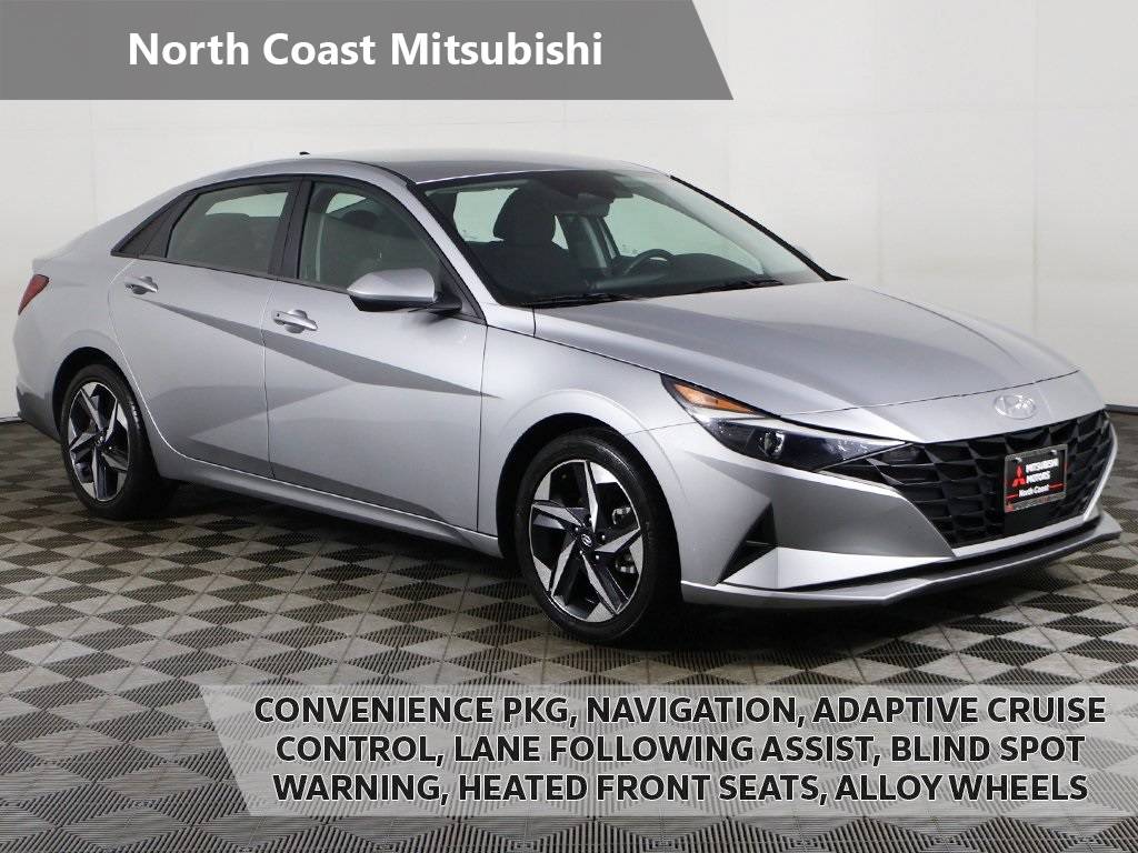 2023 Hyundai Elantra SEL — Sedan — 12,970 mi — Akron, OH
