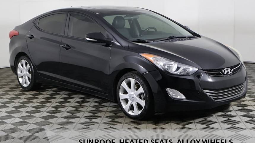 2013 Hyundai Elantra Limited — Sedan — 140,435 mi — Akron, OH