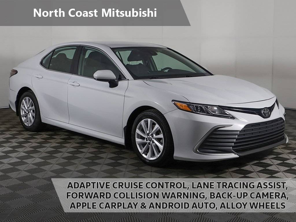 2022 Toyota Camry LE — Sedan — 60,091 mi — Akron, OH