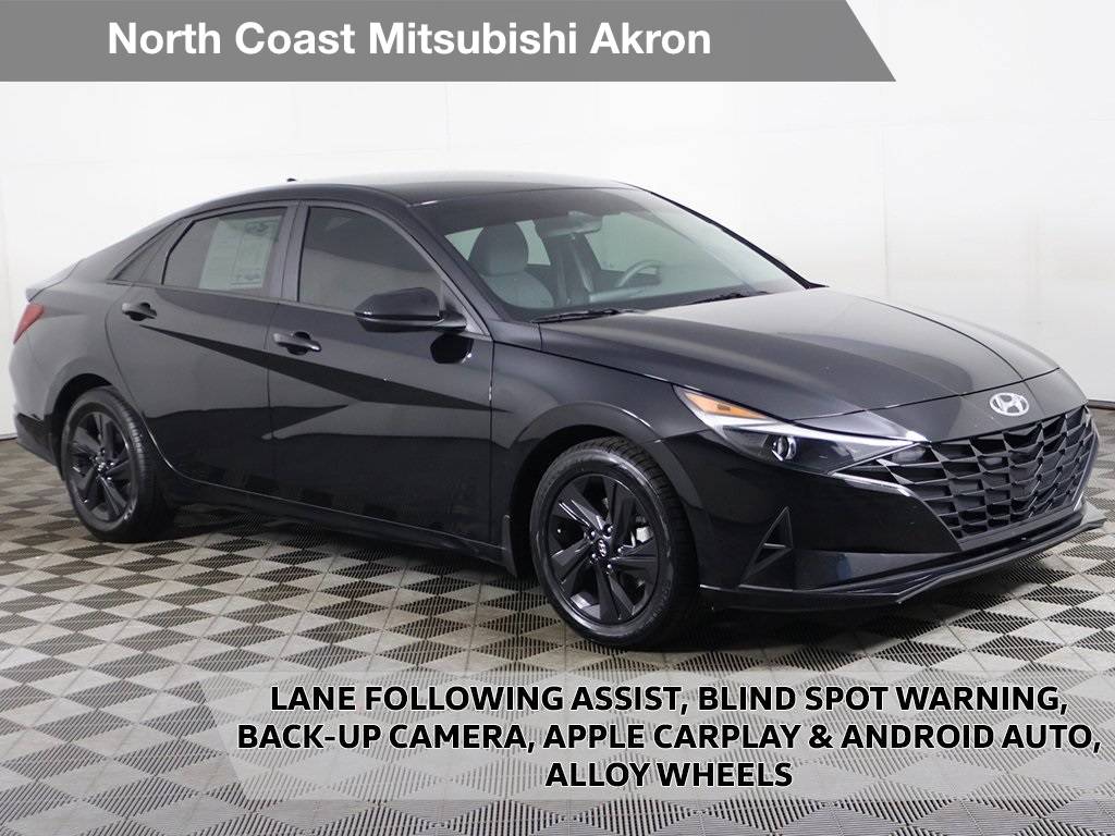 2022 Hyundai Elantra SEL — Sedan — 70,443 mi — Akron, OH