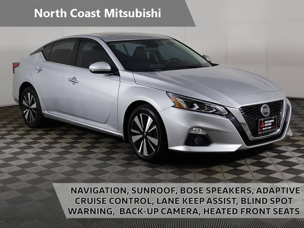 2022 Nissan Altima SL — Sedan — 35,655 mi — Akron, OH
