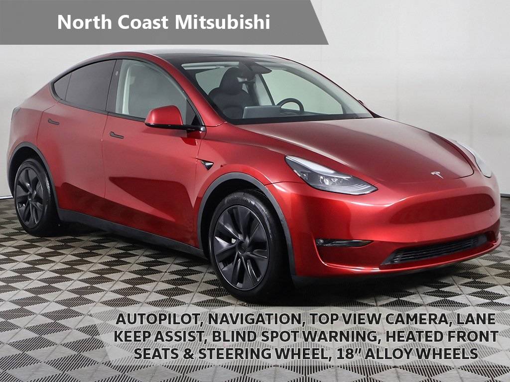 2024 Tesla Model Y Long Range — SUV — 9,689 mi — Akron, OH