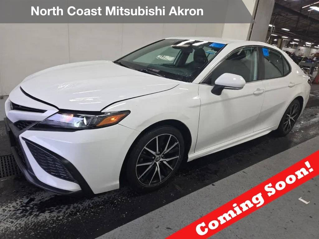 2022 Toyota Camry SE — Sedan — 61,727 mi — Akron, OH