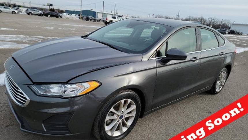 2020 Ford Fusion SE — Sedan — 64,999 mi — Akron, OH