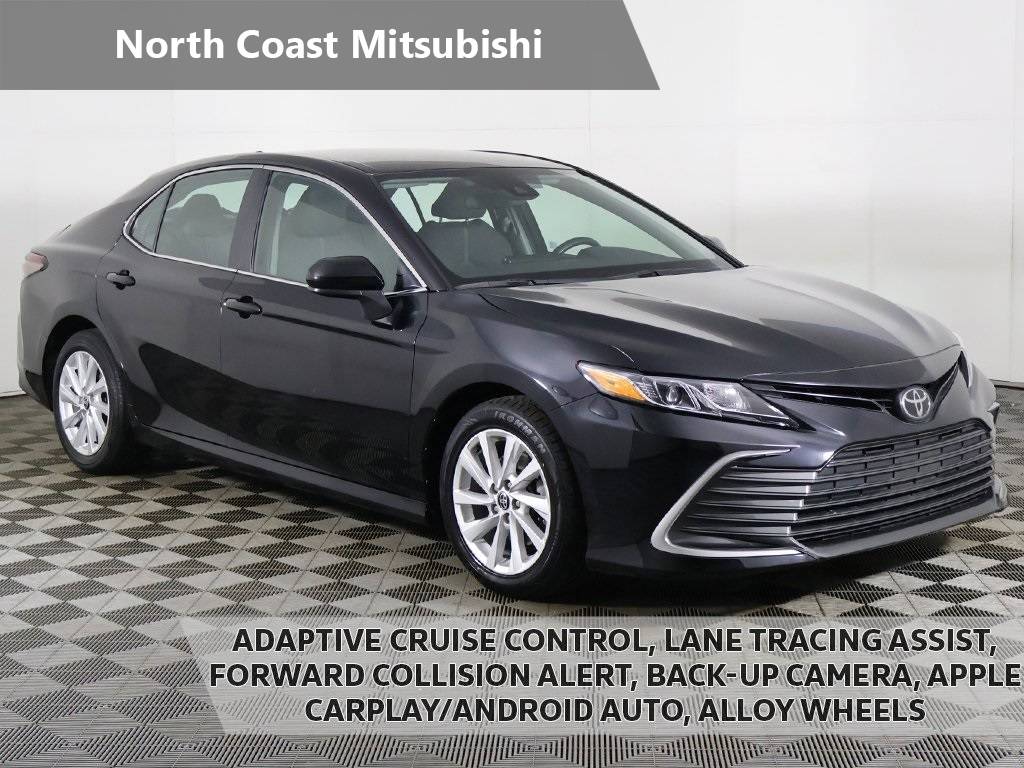 2023 Toyota Camry LE — Sedan — 51,459 mi — Akron, OH