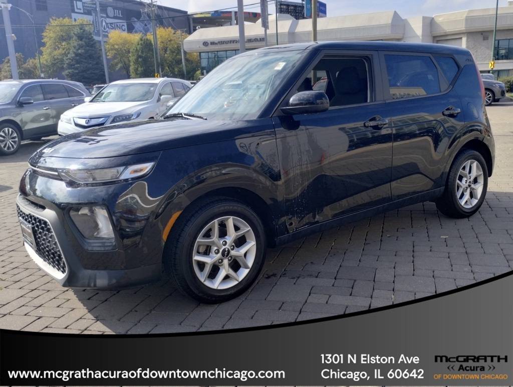 2022 Kia Soul LX — Hatchback — 55,452 mi — Chicago, IL