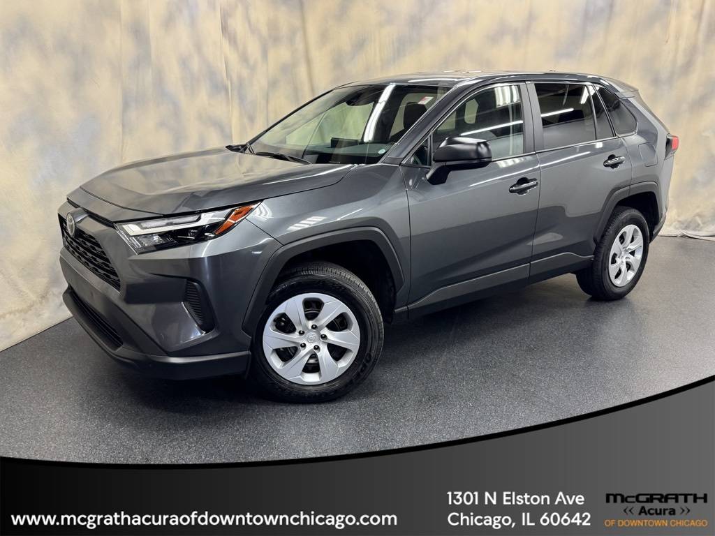 2025 Toyota RAV4 LE — SUV — 15,902 mi — Chicago, IL