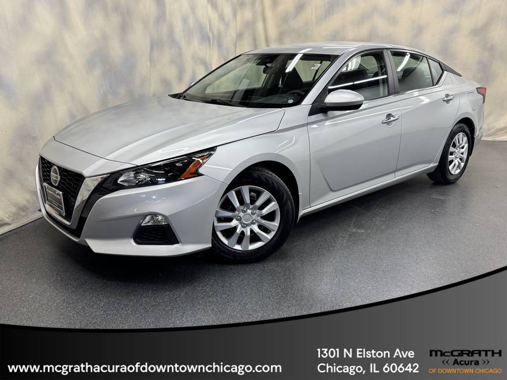 2022 Nissan Altima S — Sedan — 26,033 mi — Chicago, IL