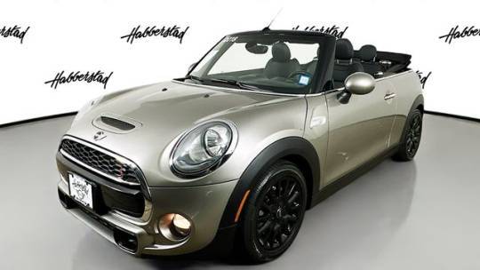 2018 MINI Convertible Cooper S — Convertible — 31,323 mi — Huntington Station, NY