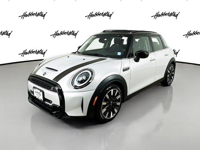 2022 MINI Hardtop Cooper S — Hatchback — 22,743 mi — Huntington Station, NY