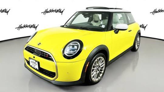 2025 MINI Hardtop Cooper S — Hatchback — 6,339 mi — Huntington Station, NY