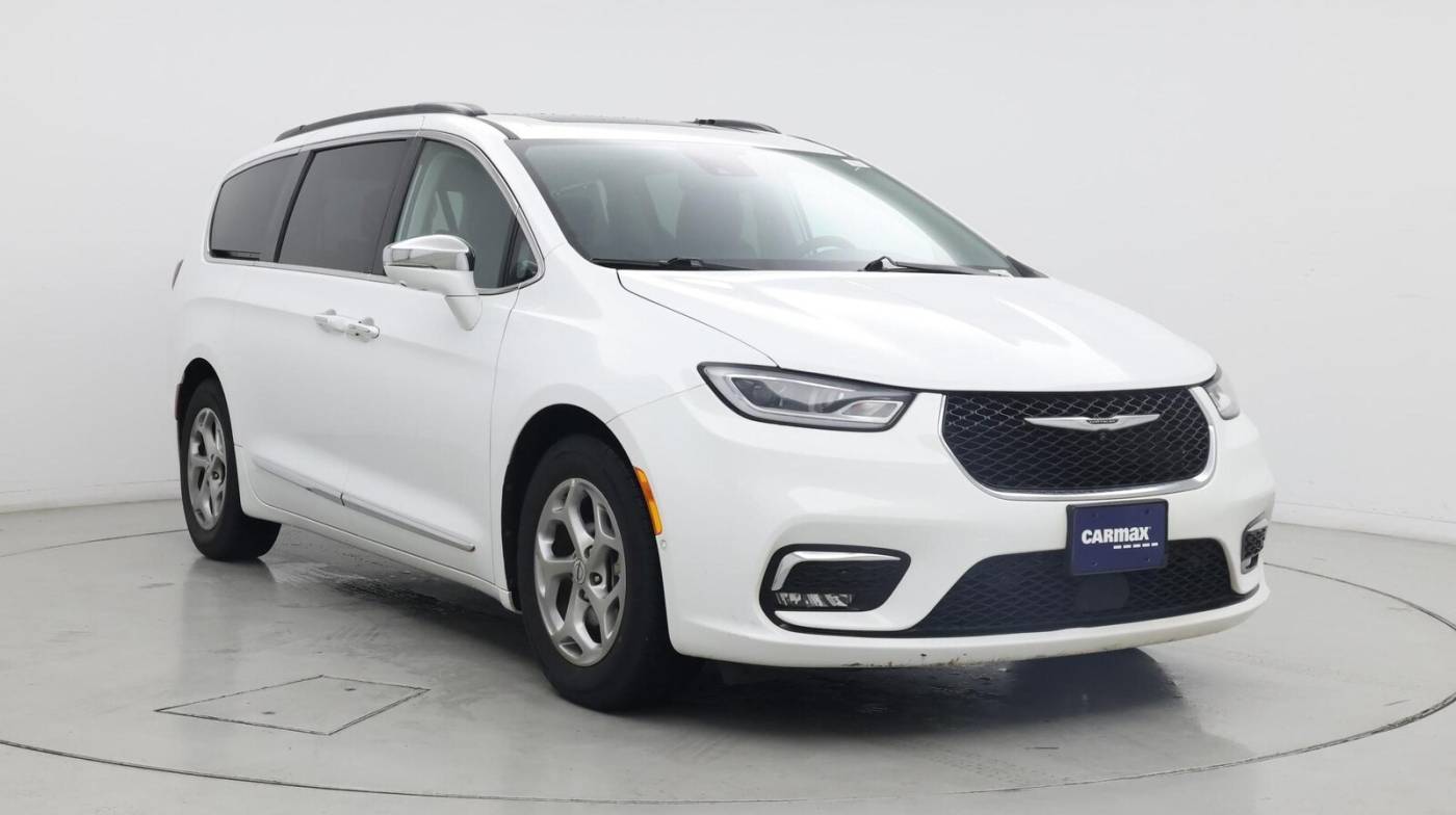 2022 Chrysler Pacifica Limited — Minivan — 28,662 mi — Oxnard, CA