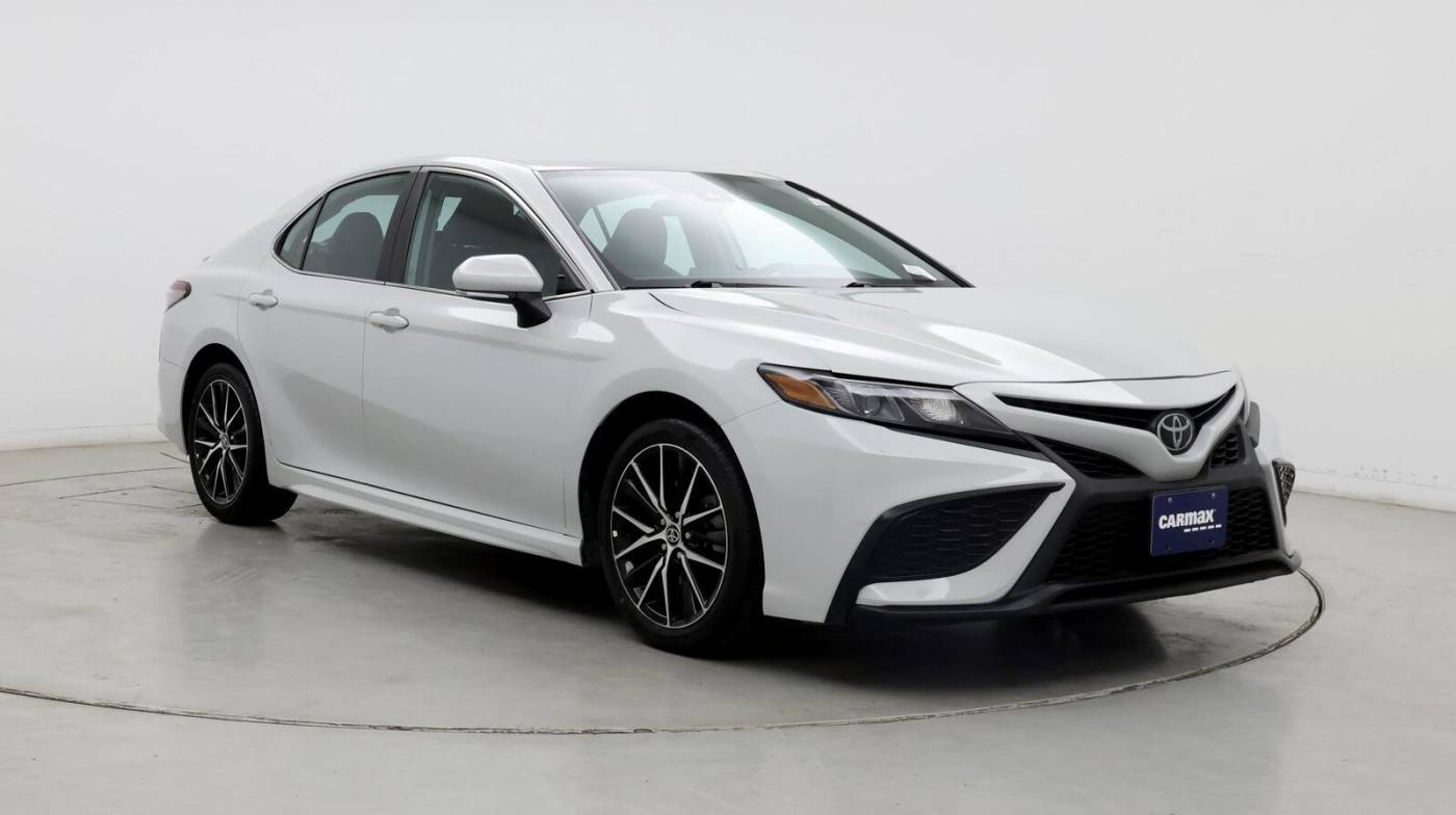 2022 Toyota Camry SE — Sedan — 9,590 mi — Oxnard, CA