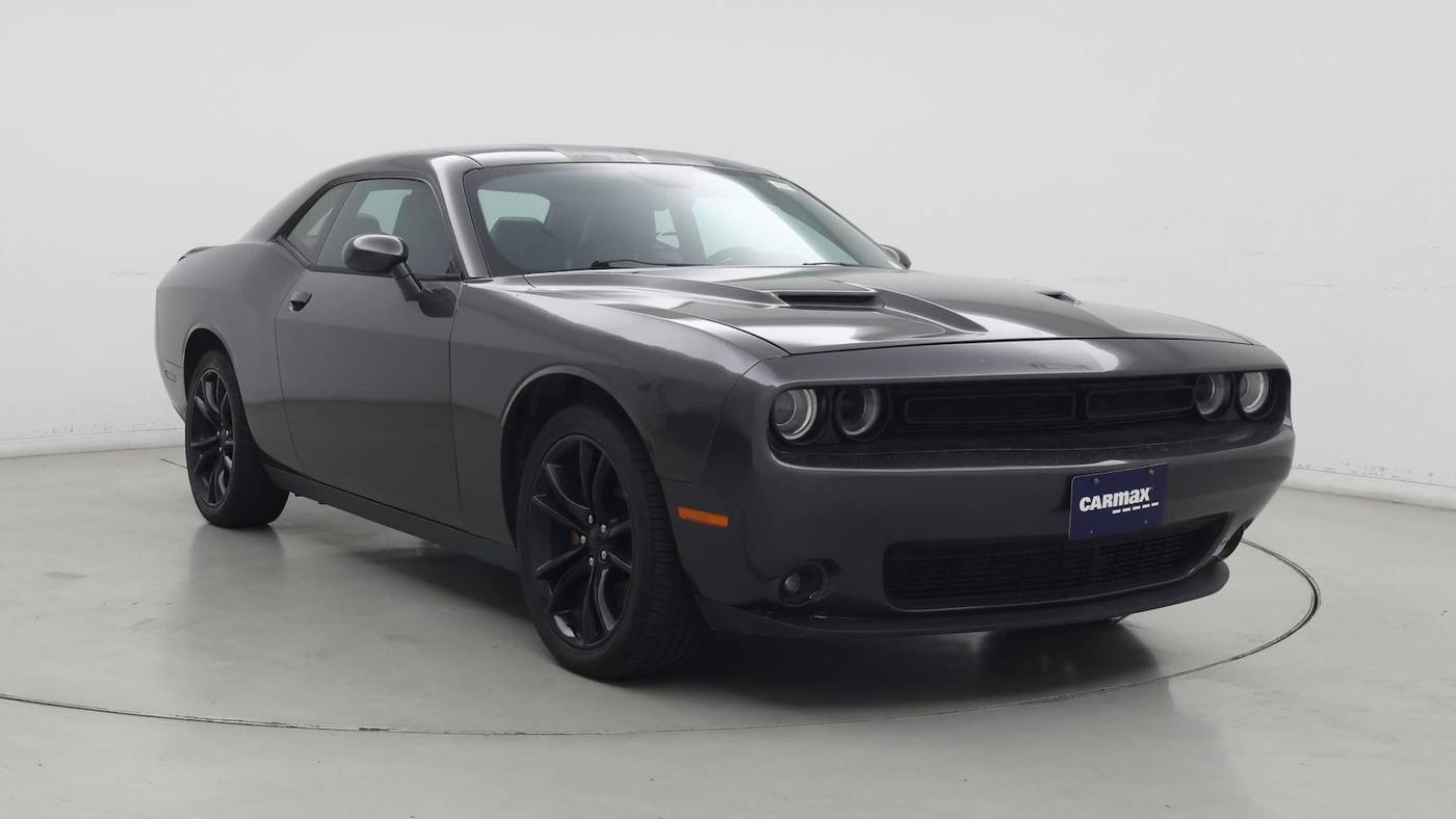 2016 Dodge Challenger SXT Plus