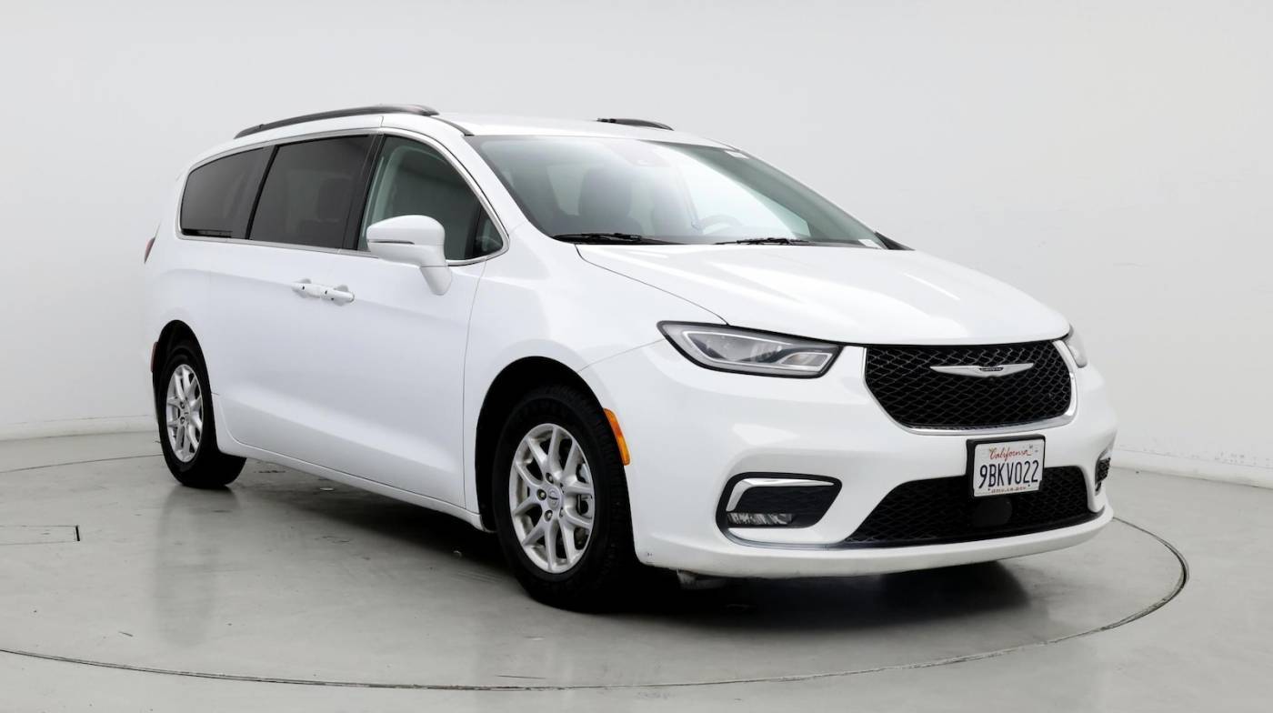 2022 Chrysler Pacifica Touring L — Minivan — 34,178 mi — Oxnard, CA