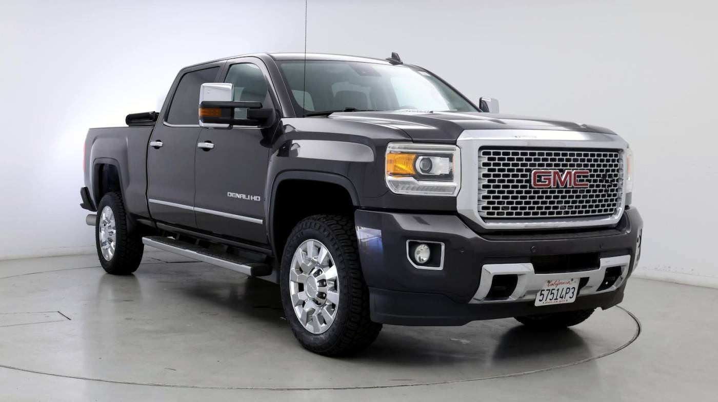 2016 GMC Sierra 2500HD Denali — Pickup Truck — 71,358 mi — Oxnard, CA