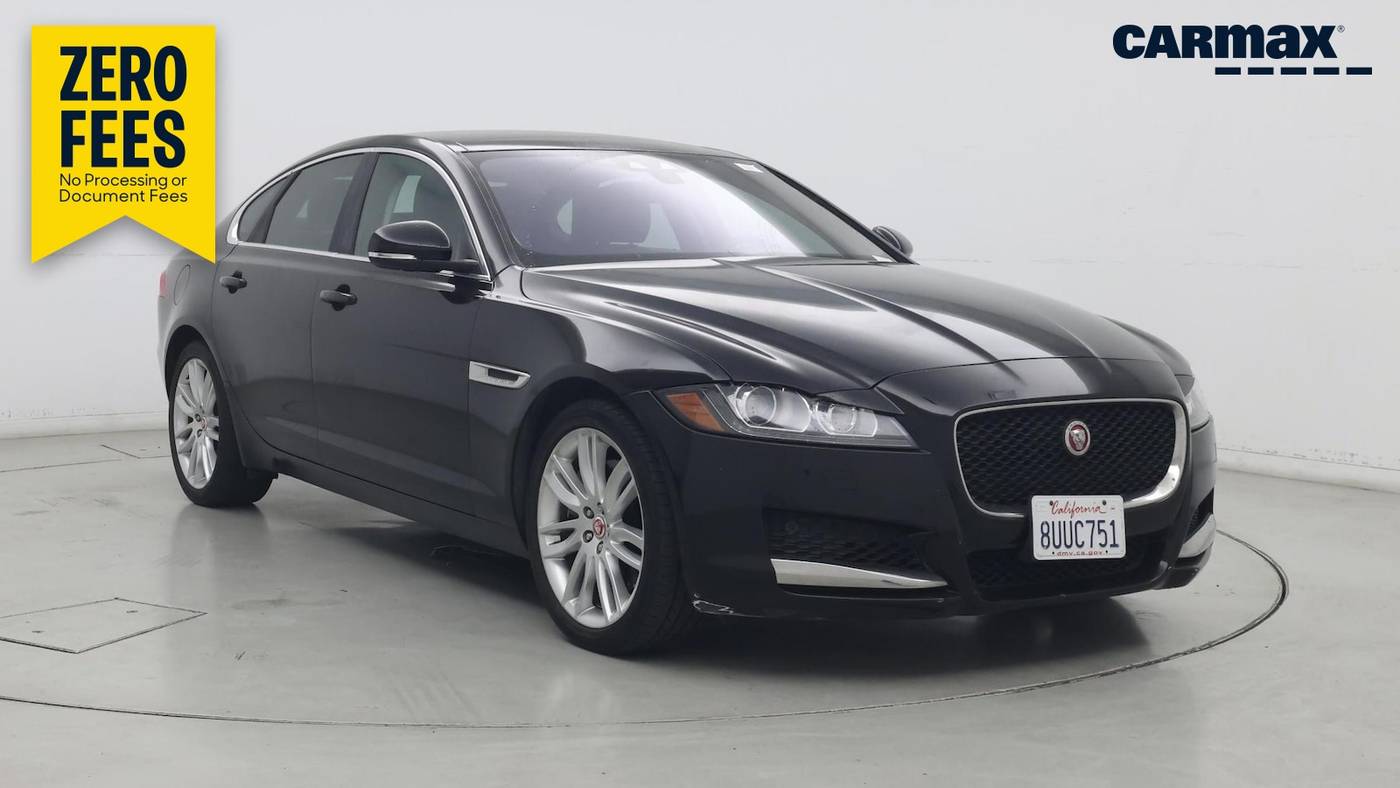 2017 Jaguar XF Prestige