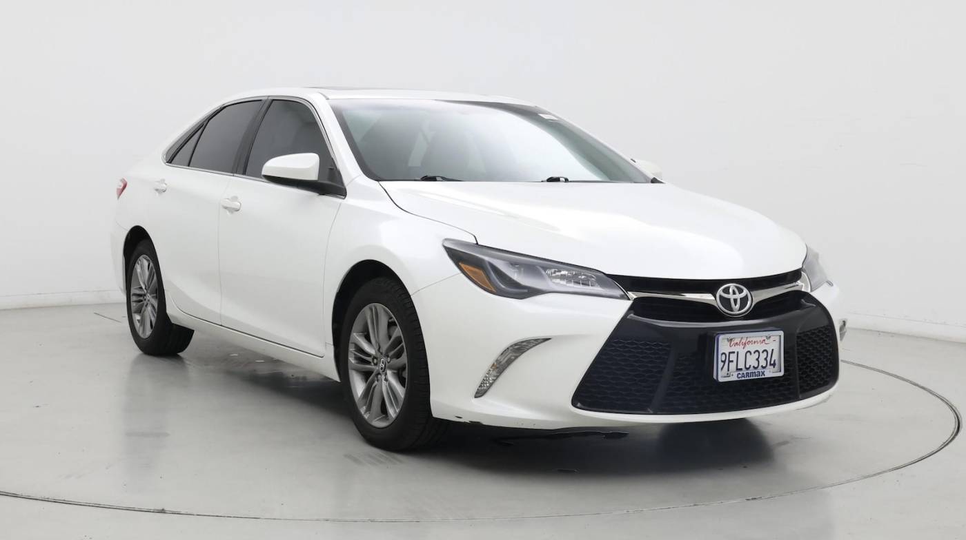 2017 Toyota Camry SE — Sedan — 66,631 mi — Oxnard, CA