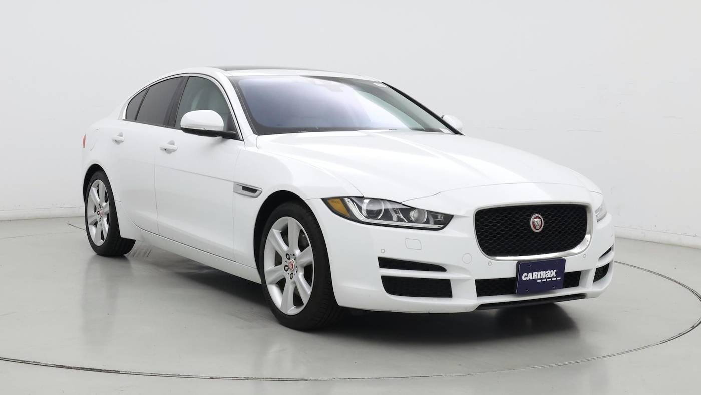 2017 Jaguar XE