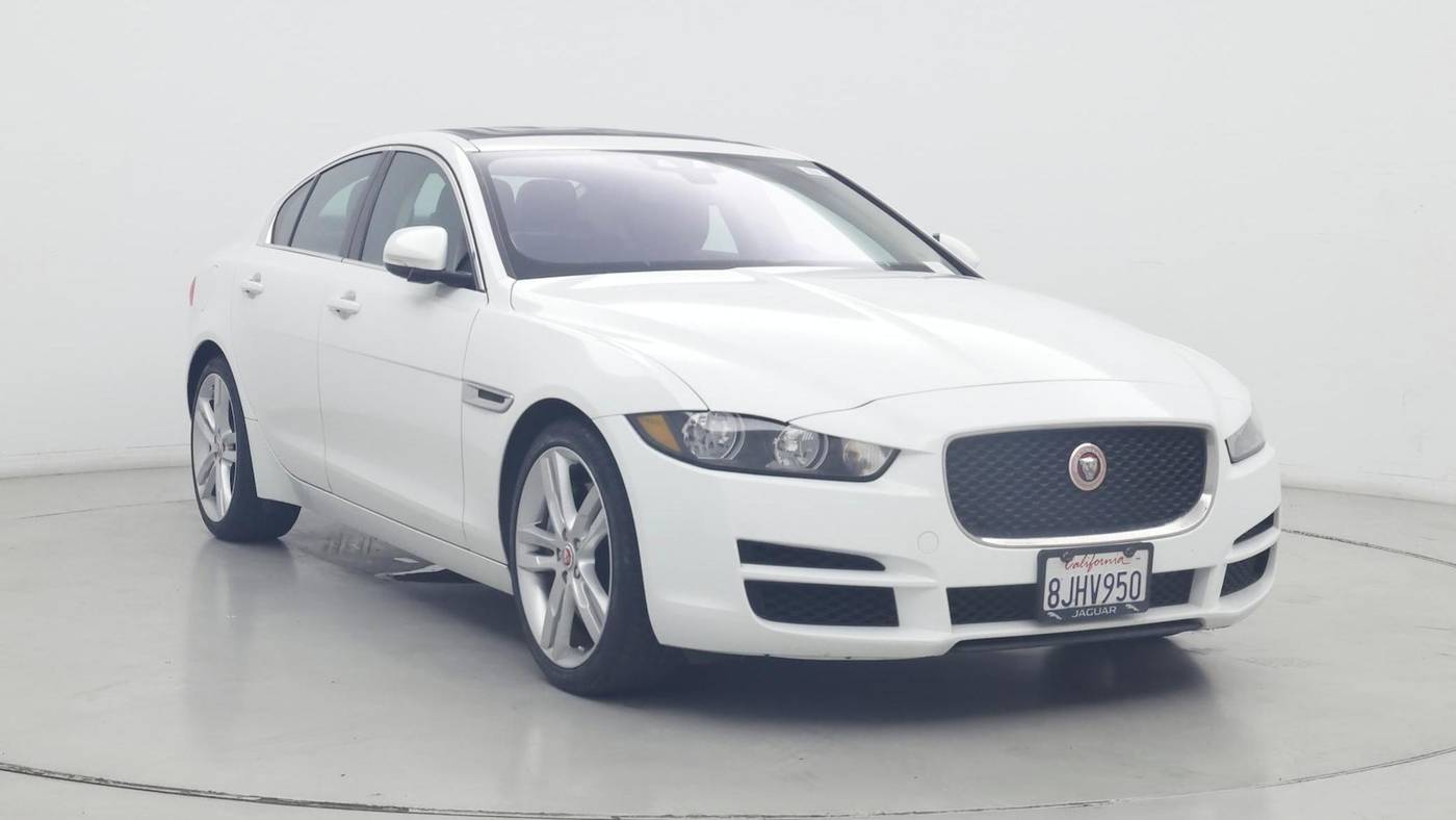 2018 Jaguar XE