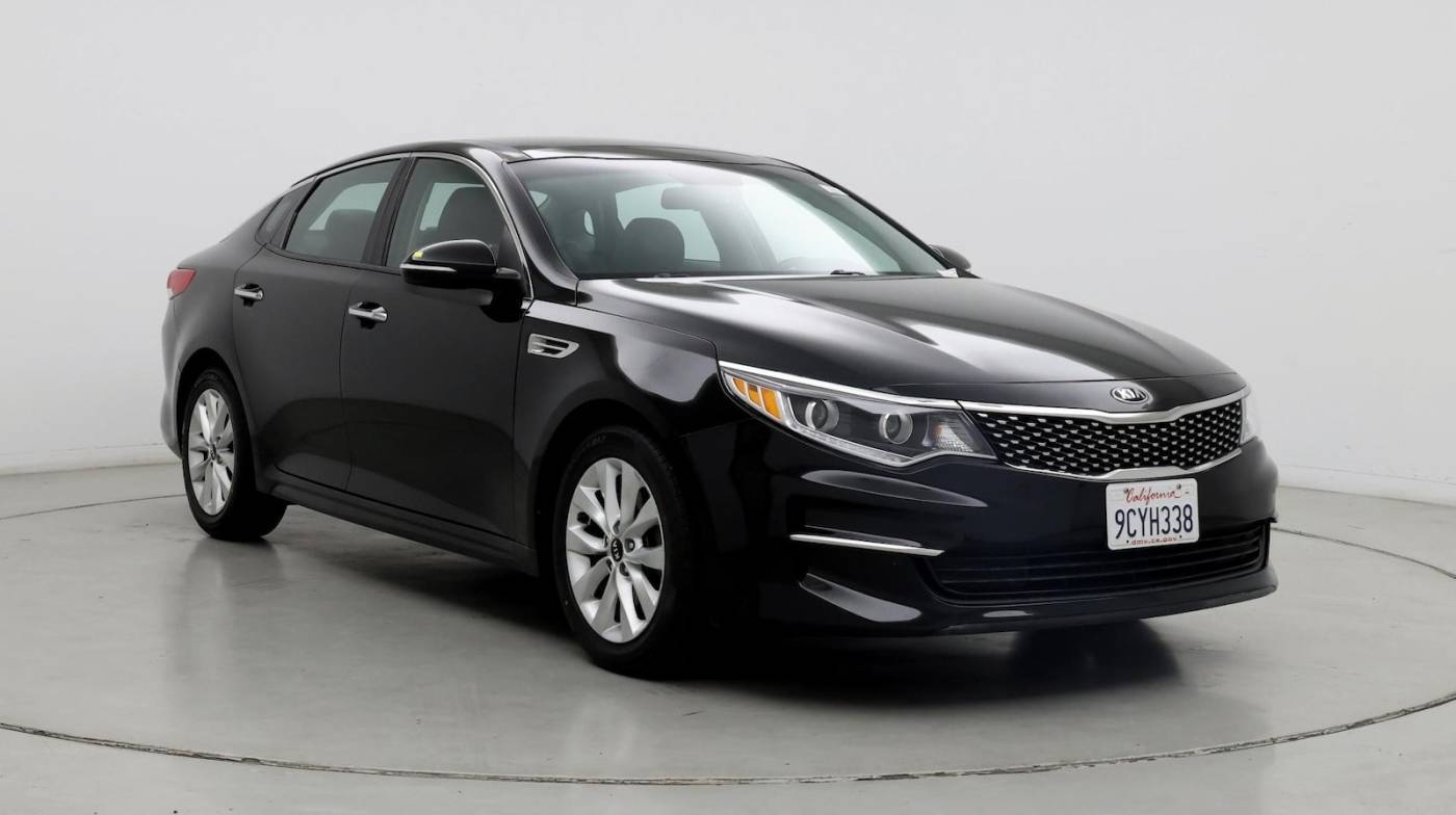 2016 Kia Optima EX — Sedan — 56,459 mi — Oxnard, CA